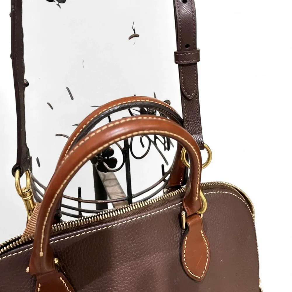 Dooney & Bourke
